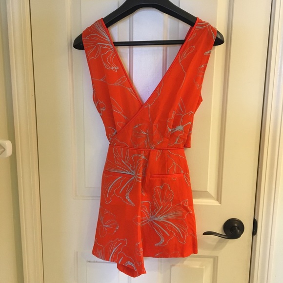 Diane Von Furstenberg Romper - Picture 2 of 3